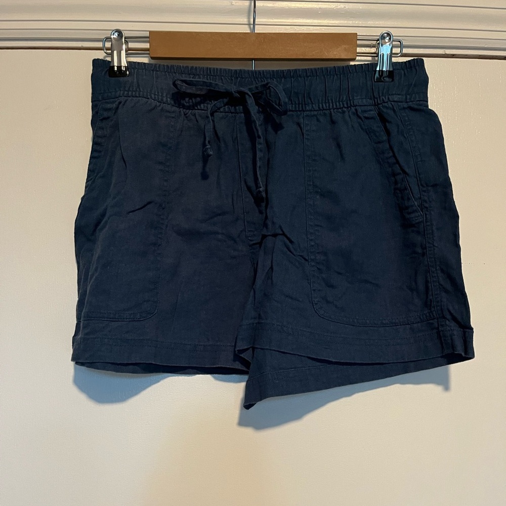GAP 3.5" High Rise Pull-On Utility Shorts with Washwell